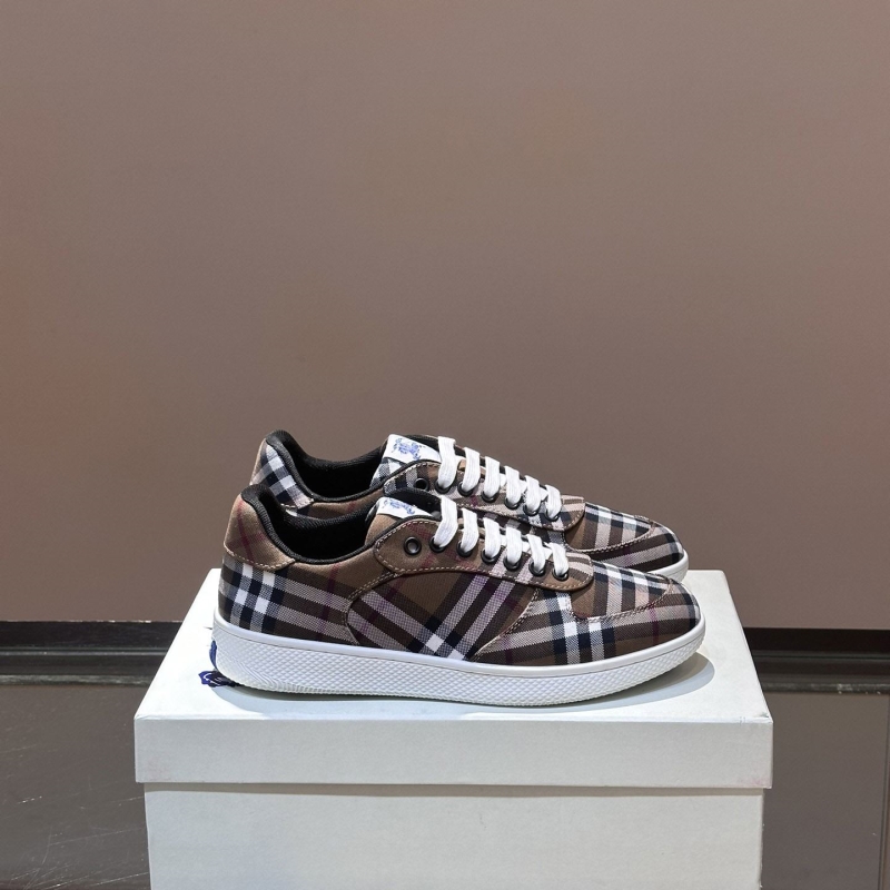 B**rry sneakers